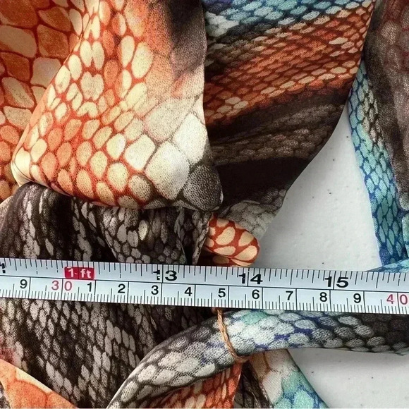 Boston Proper Snake print Criss Cross Open Back High Slit Belted Maxi dress Sz 8 - Picture 15 of 16